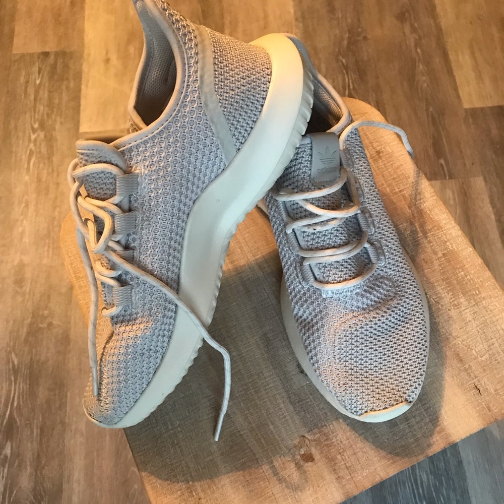 Adidas sneakers men size 7